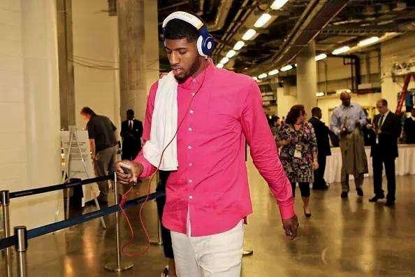 本文围绕 本文围绕